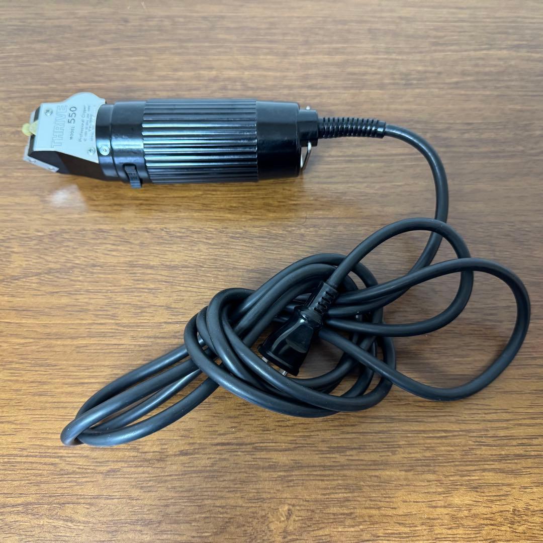 THRIVE 550 スライヴ 電気バリカン 替刃付き