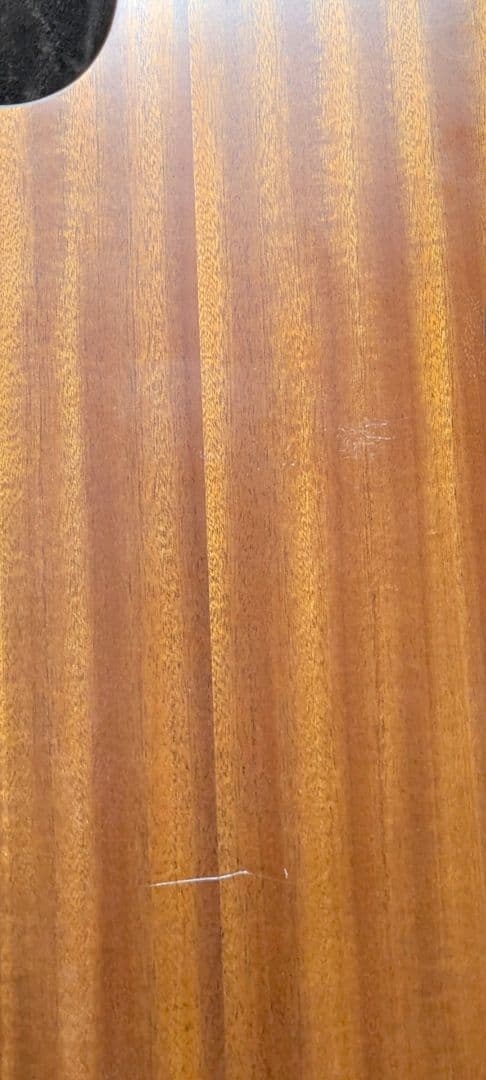 Naga Guitars　G-08OOC　値引き交渉します