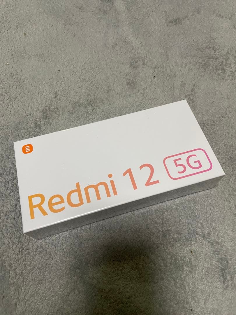 スマホ　Redmi 12 5G 128GB ムーンライトホワイト