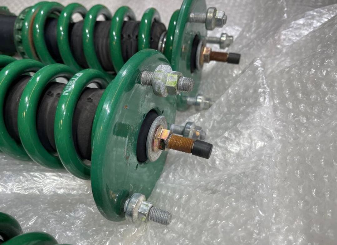 210系クラウン TEINフレックスZ車高調