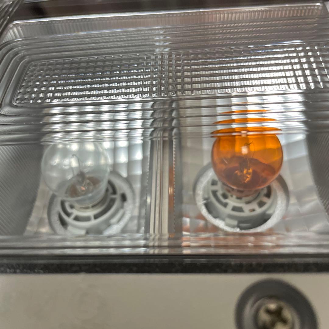 KOITO　日野純正LEDテールランプ　左右セット