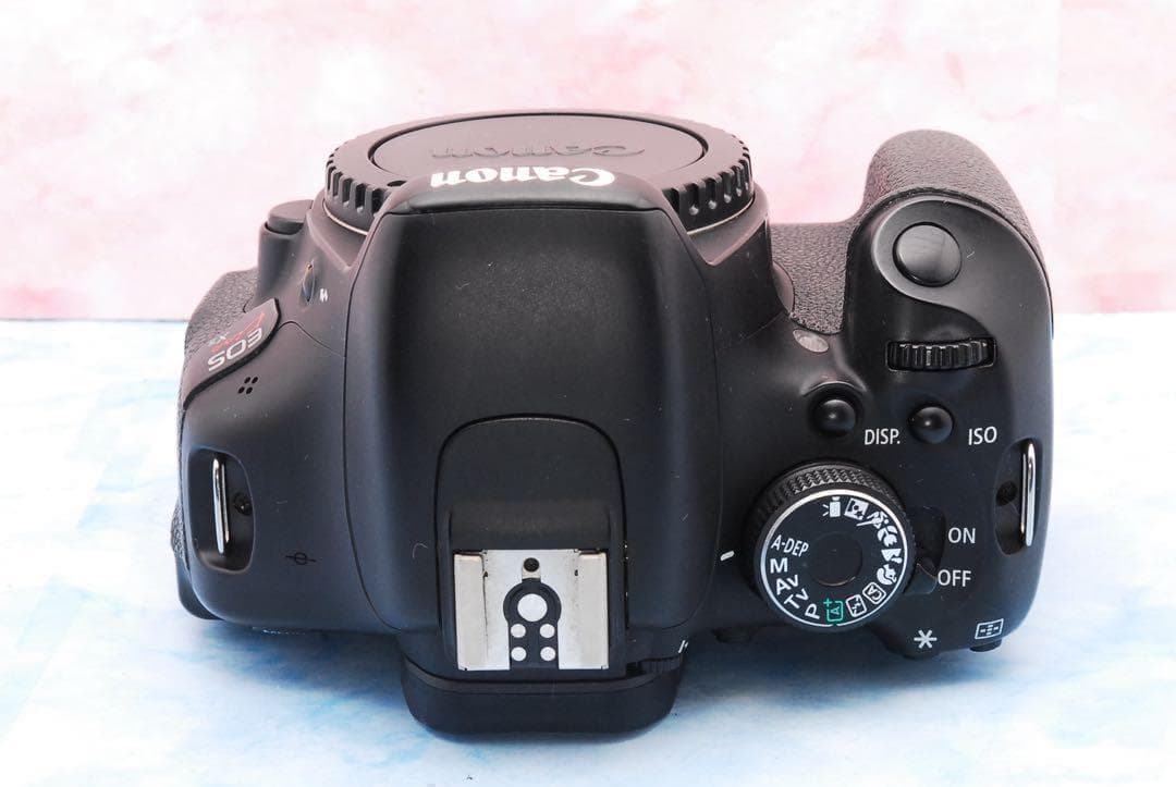キャノン Kiss X5★望遠レンズ付★一眼レフカメラ★反転モニター★