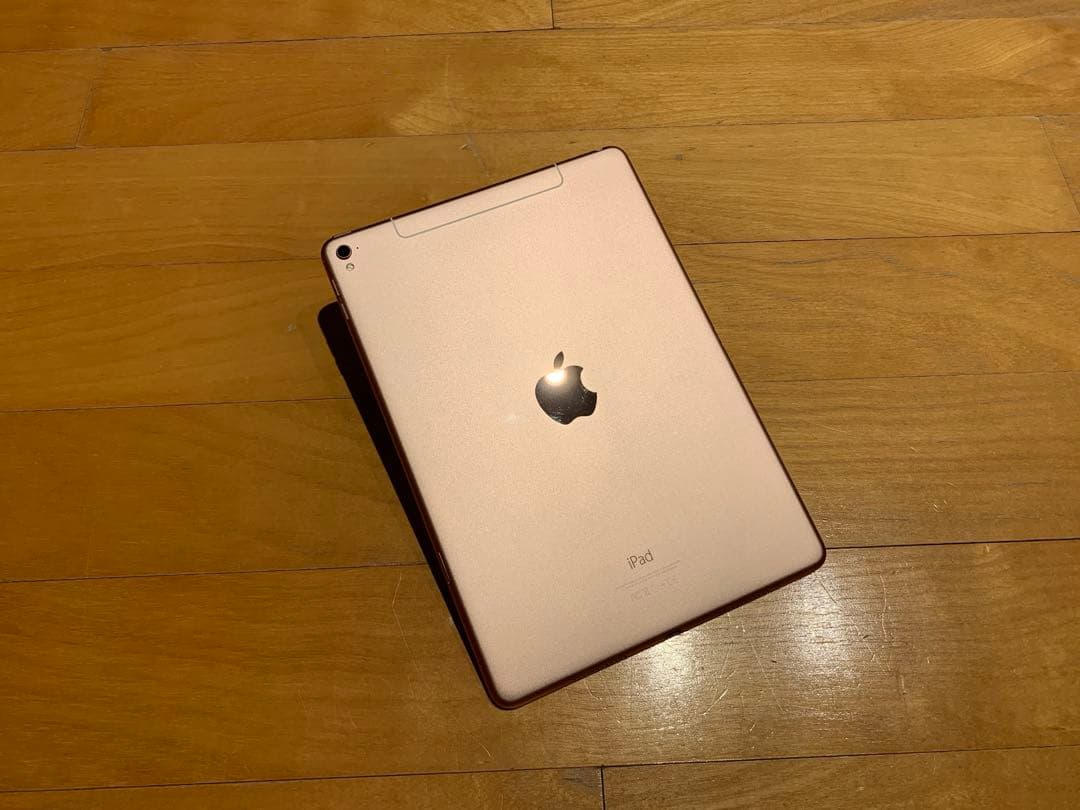 iPad Pro9.7Wi-Fi+Cellular128GB☆美品simフリー