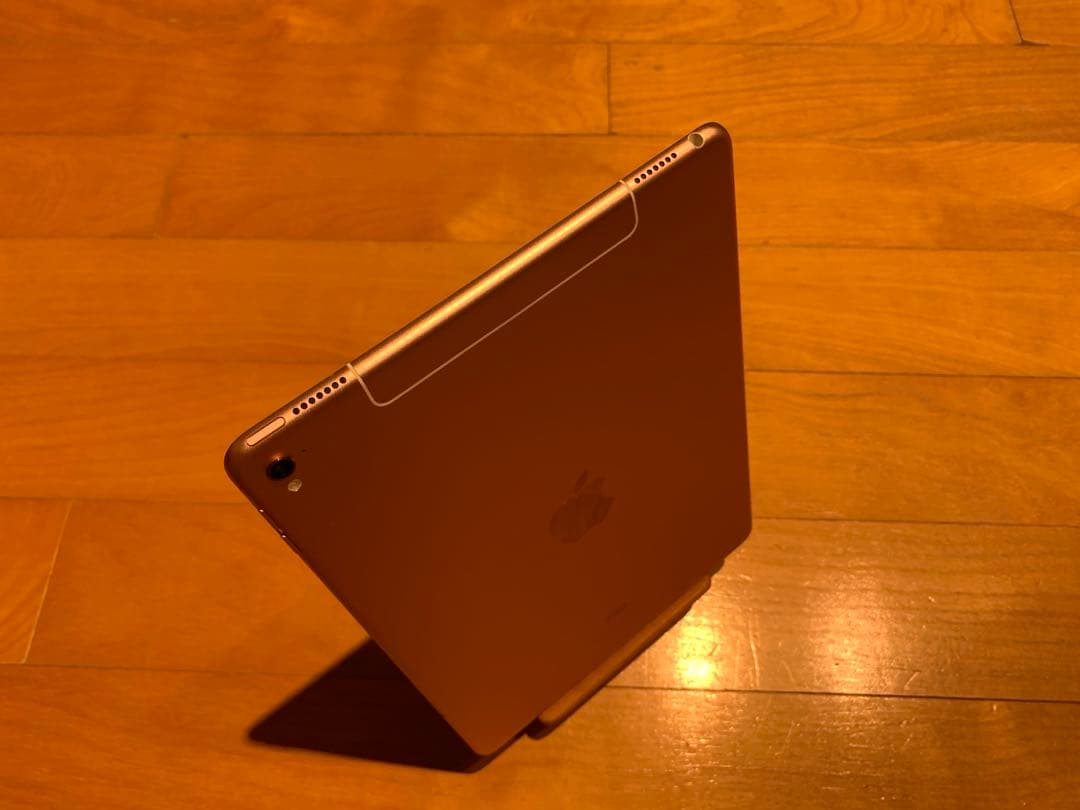 iPad Pro9.7Wi-Fi+Cellular128GB☆美品simフリー