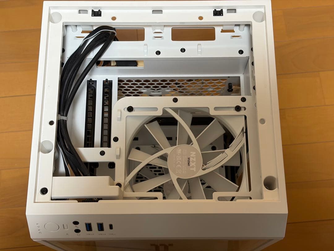 Thermaltake The Tower 100 + 白PCセット