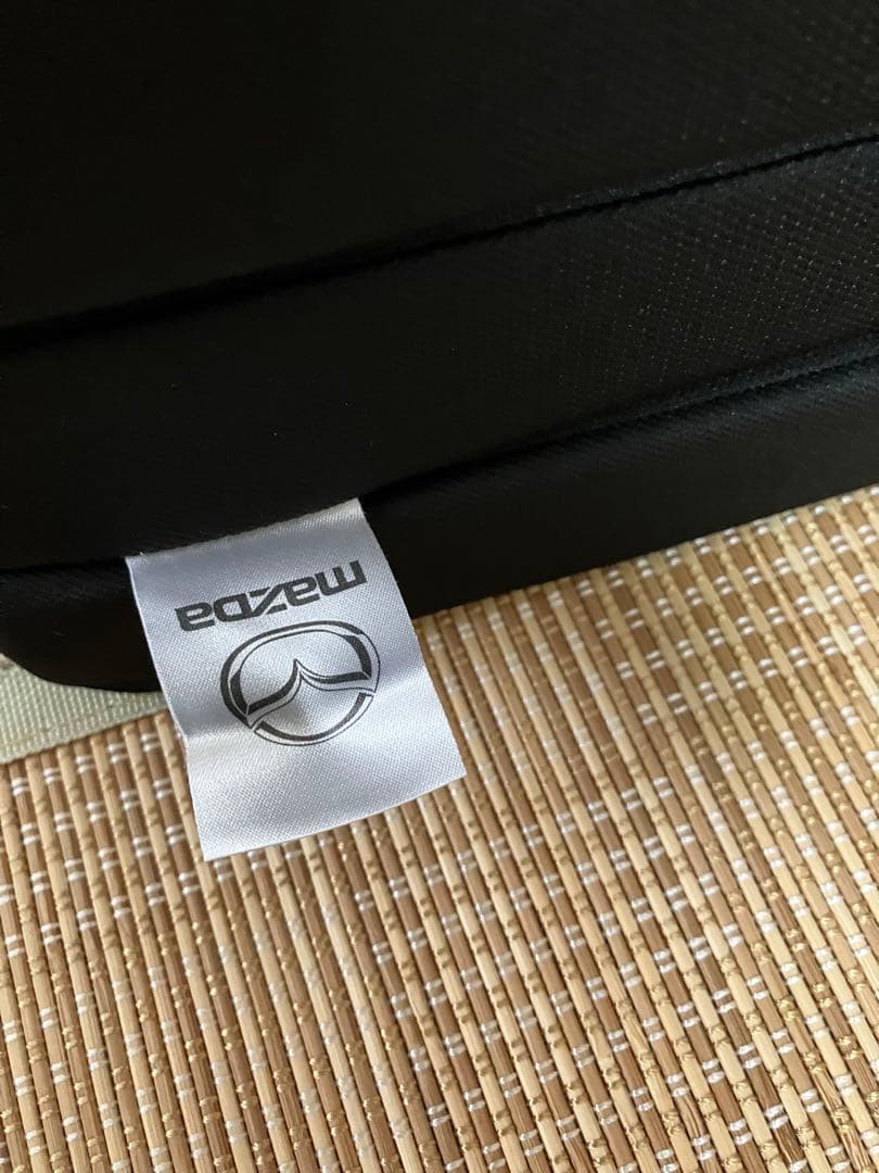 ★marru★ マツダ純正ベッドクッション ブラック 収納ケース付　1枚①