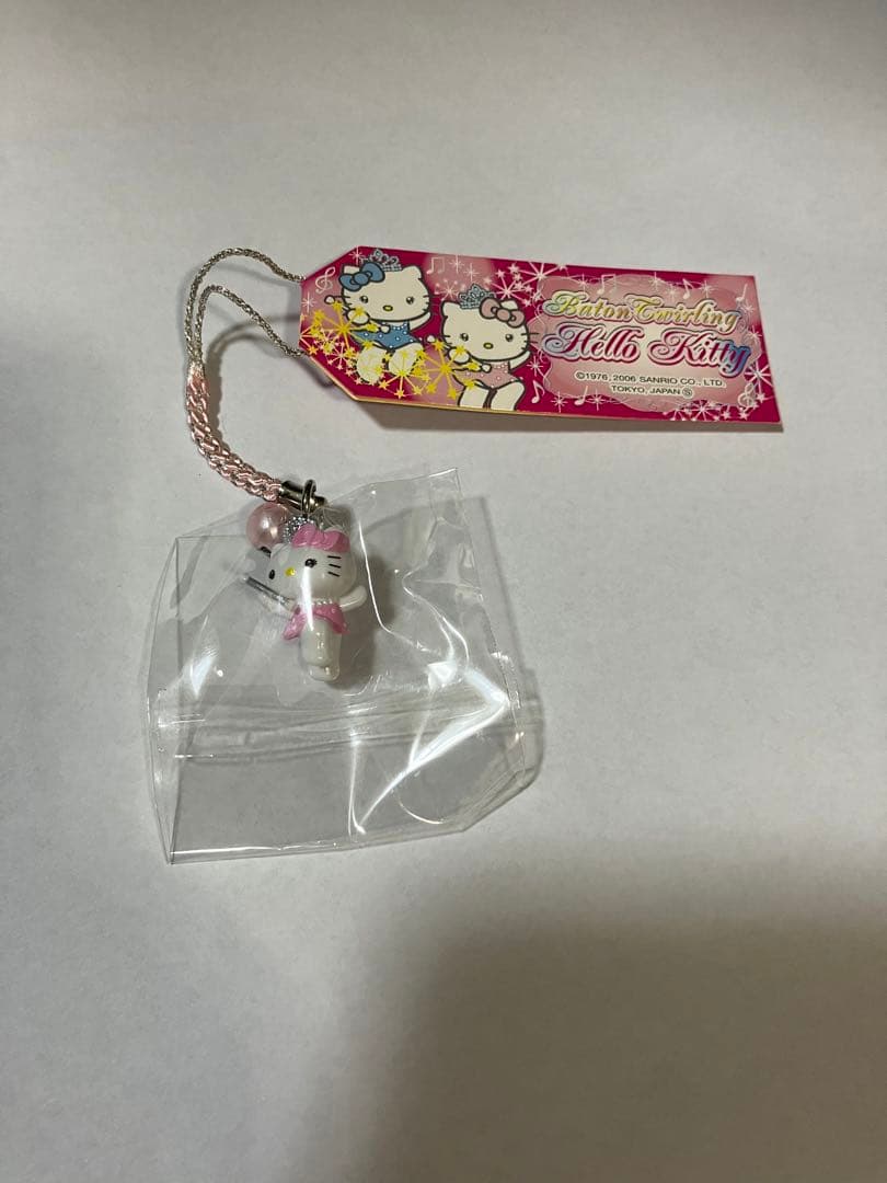 ハローキティ　ストラップ　マスコット サンリオ 根付け　バトントワリング　12個