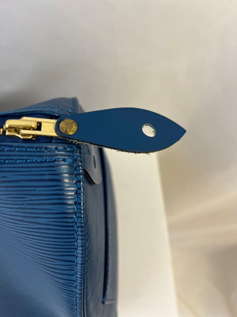 美品　LOUIS VUITTON ルイヴィトン エピ ボストンバッグ レザー