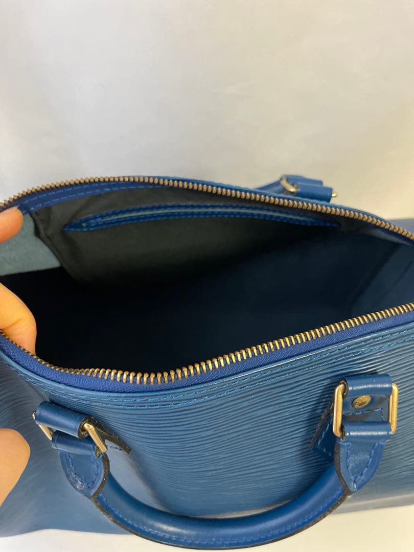 美品　LOUIS VUITTON ルイヴィトン エピ ボストンバッグ レザー