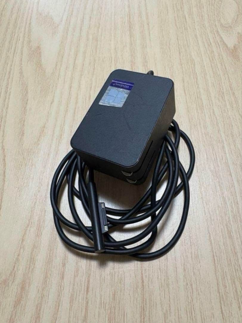 Microsoft Surface Go 本体 キーボード付属