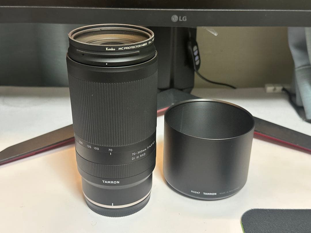 TAMRON 70-300mm Zマウント　ズームレンズ