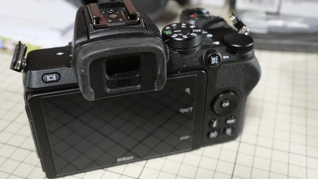 NIKONZ50・望遠レンズ DX SWM VR ED IF 18-200mm