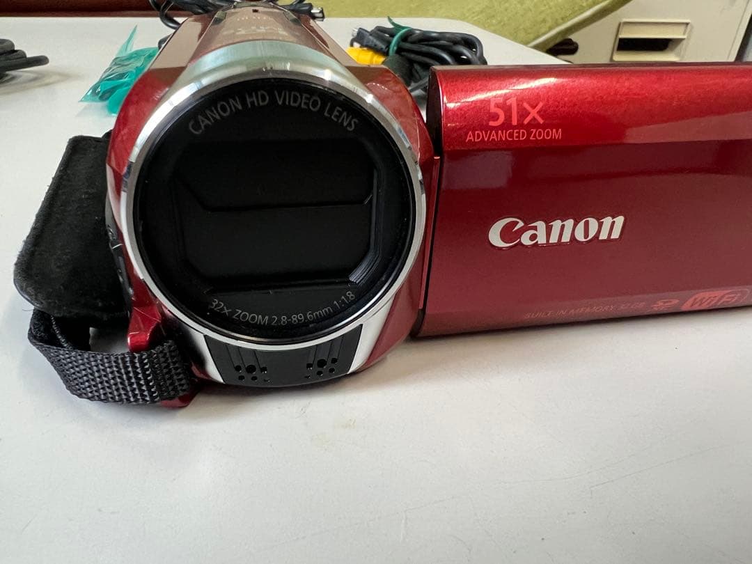 Canon IVIS HF R32 レッド バッテリー2個付き( 動作確認済)