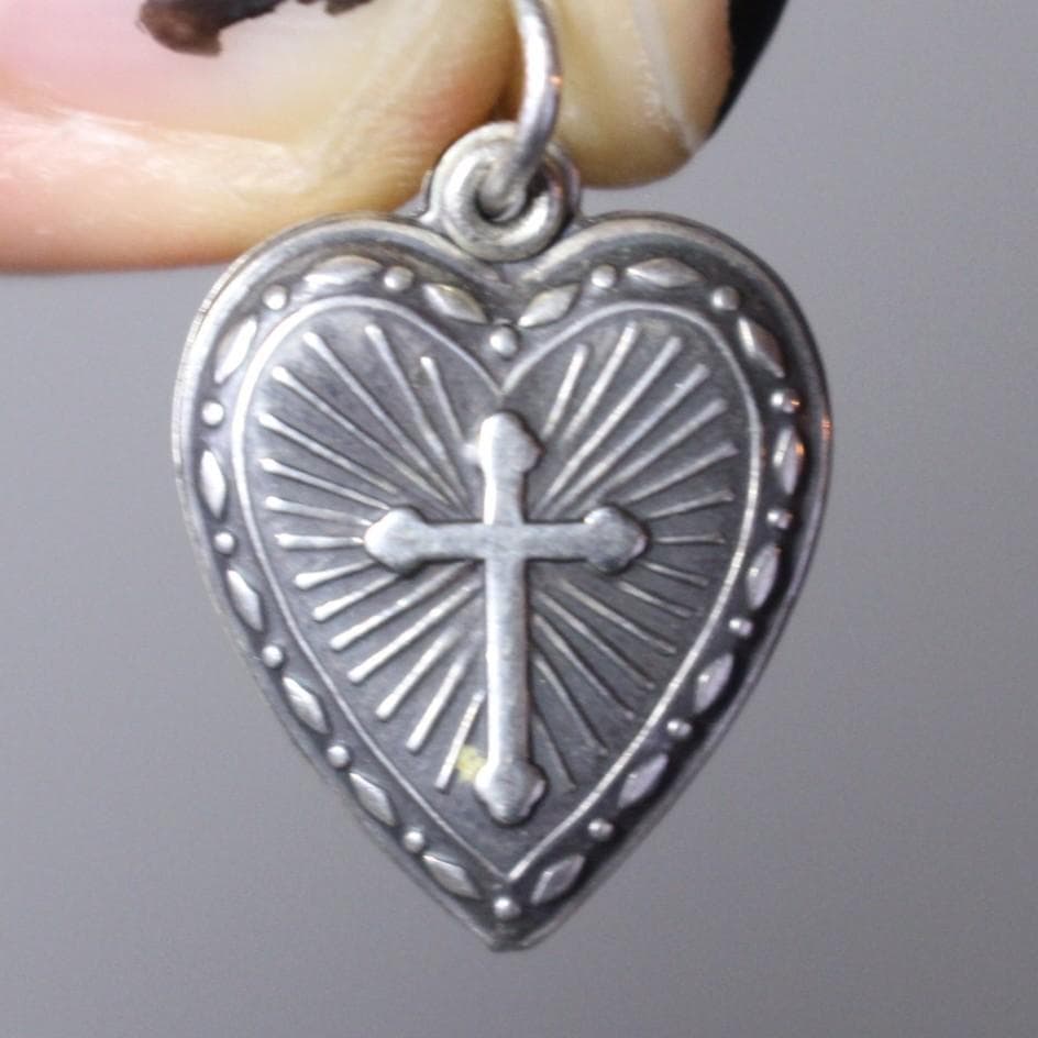 40s　スウィートハートジュエリー　パフィハート　シルバー　十字架　クロス