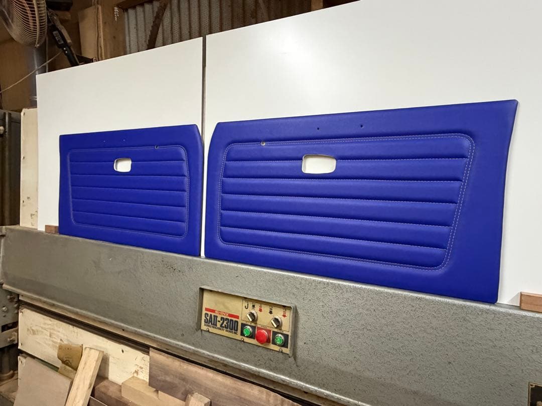 つかさサニートラック GB122 左右ドア内張りブルーステッチ黄色A´