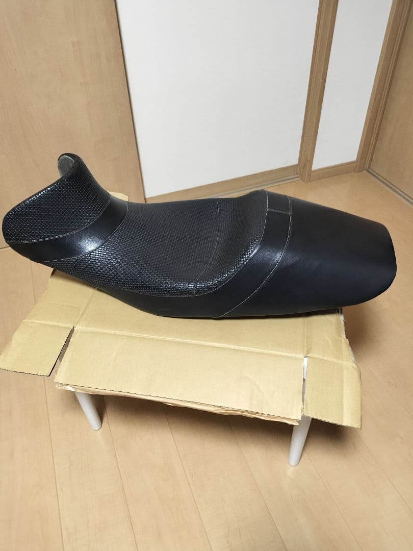 ZZR1100D zx11 コルビン シート カスタムシート