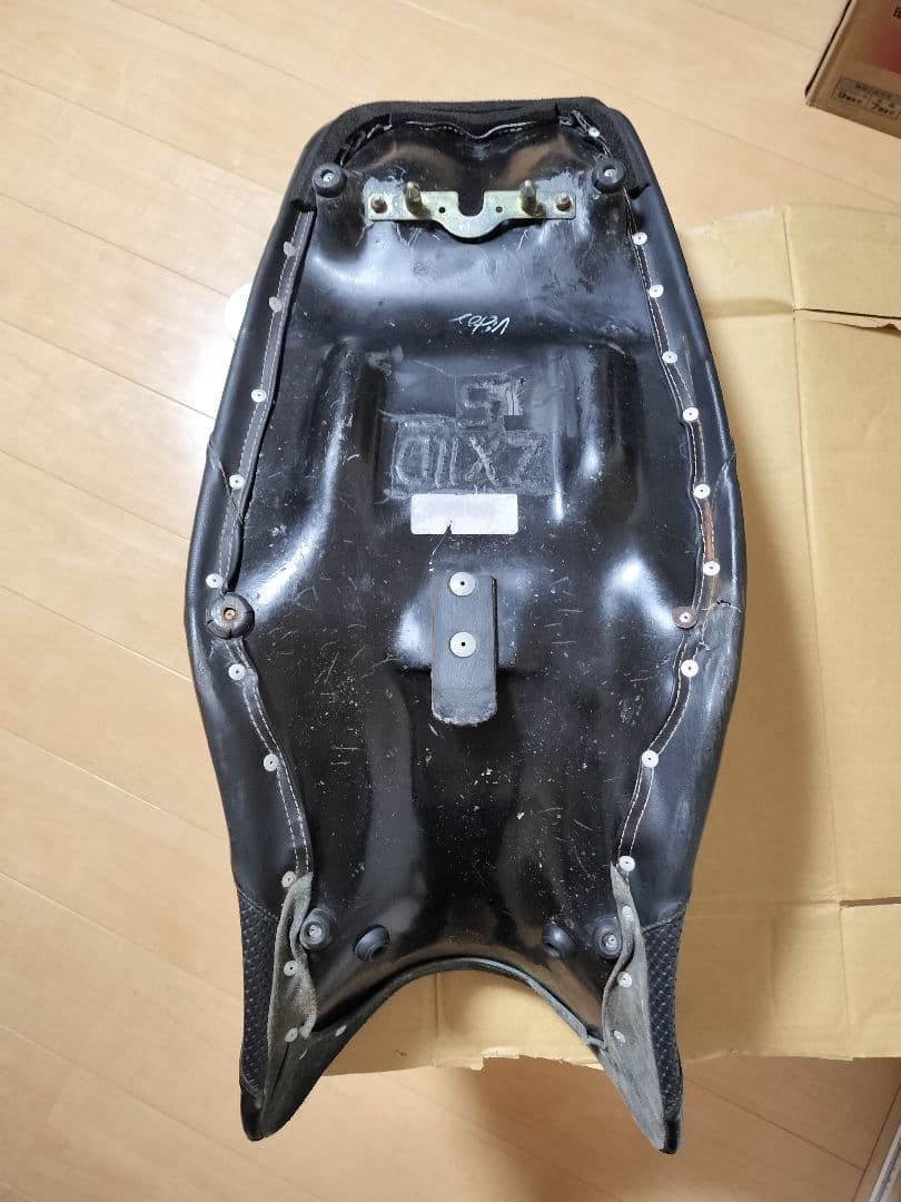 ZZR1100D zx11 コルビン シート カスタムシート