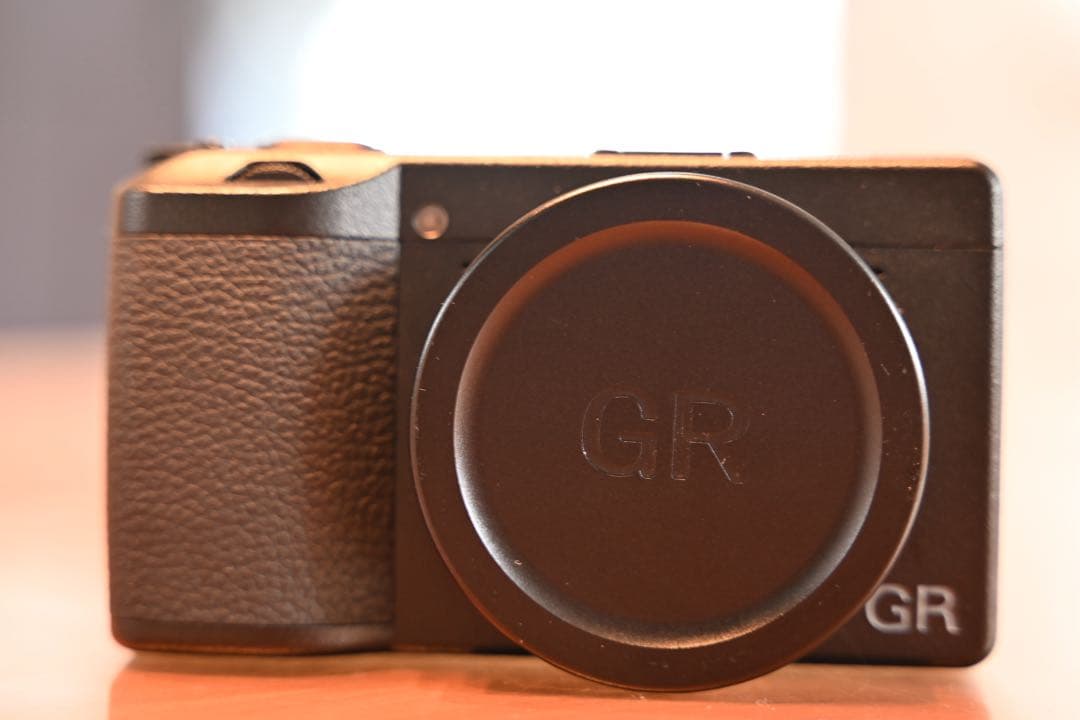 RICOH GR III デジタルカメラ シャッター回数3933