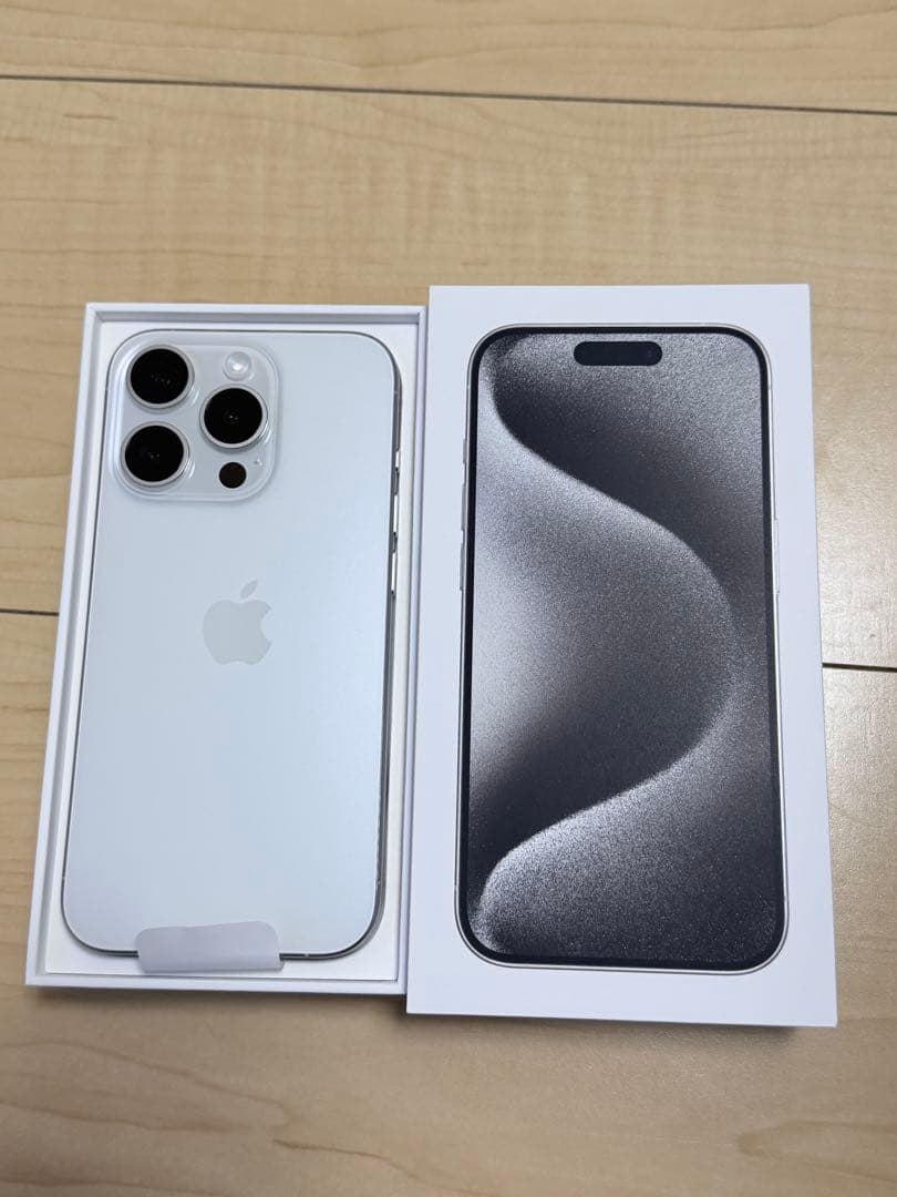R⭐️〜iPhone 15 Pro 256GB 本体　付属品未使用〜