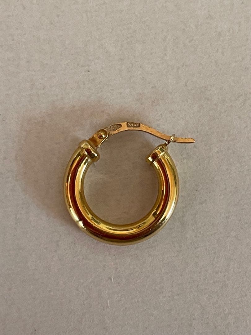 金のフープピアス　3点