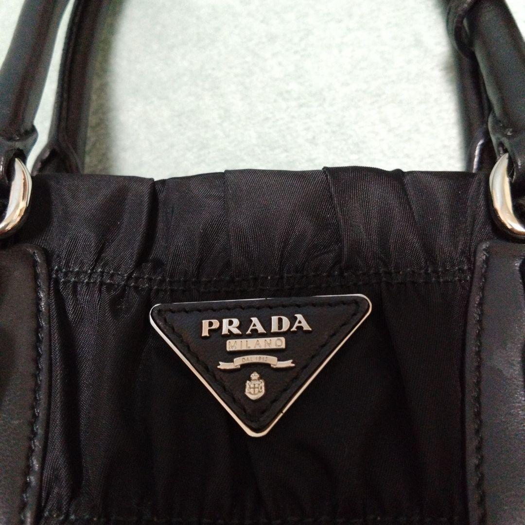 プラダ　バッグ