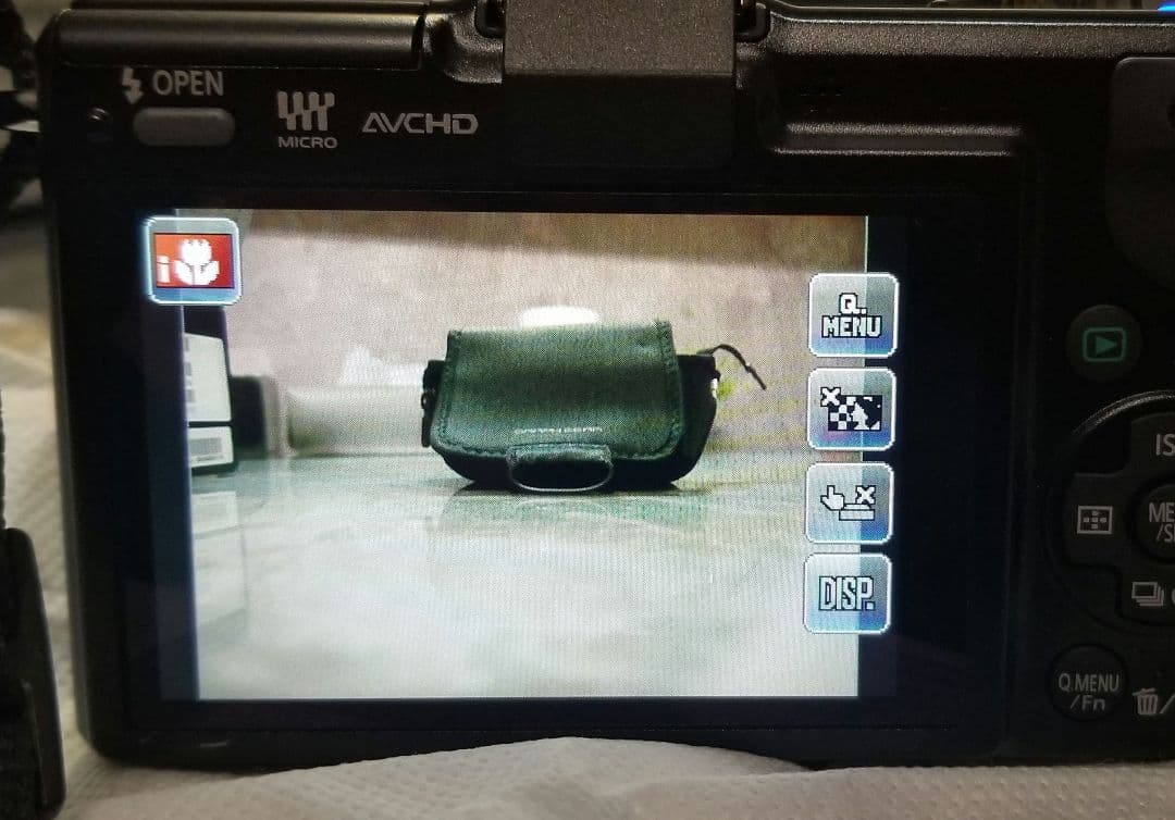 【極美品】パナソニック LUMIX GF2 ダブルレンズキット　オマケ付き