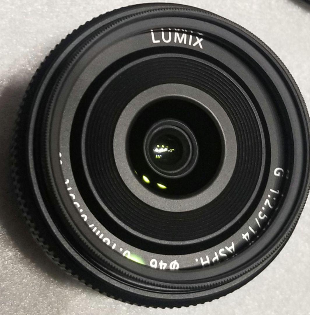 【極美品】パナソニック LUMIX GF2 ダブルレンズキット　オマケ付き