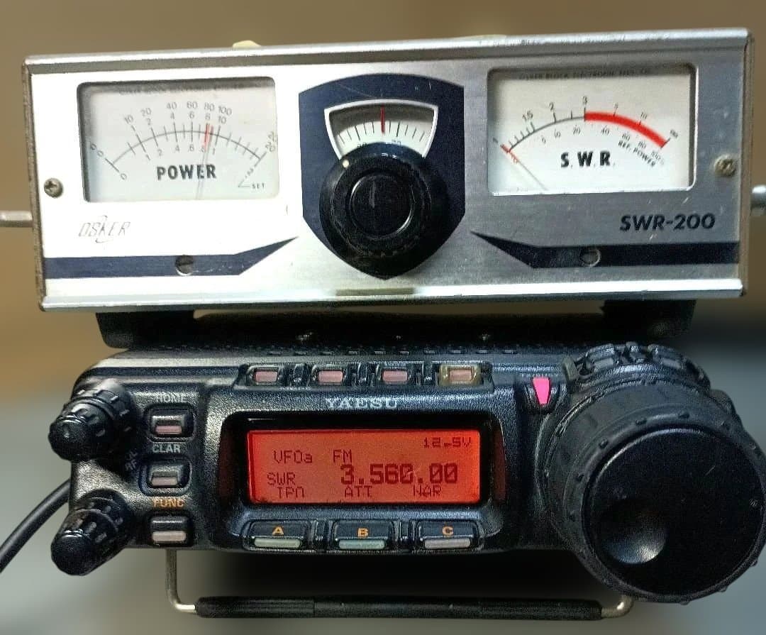 カ*ン様 YAESU FT-857 技適02KN333 100W FT8できまし