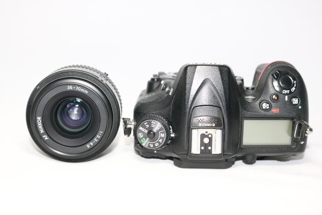 ワンランク上の一眼⭐高性能 ハイアマ Nikon D7200 本格機⭐高速連写