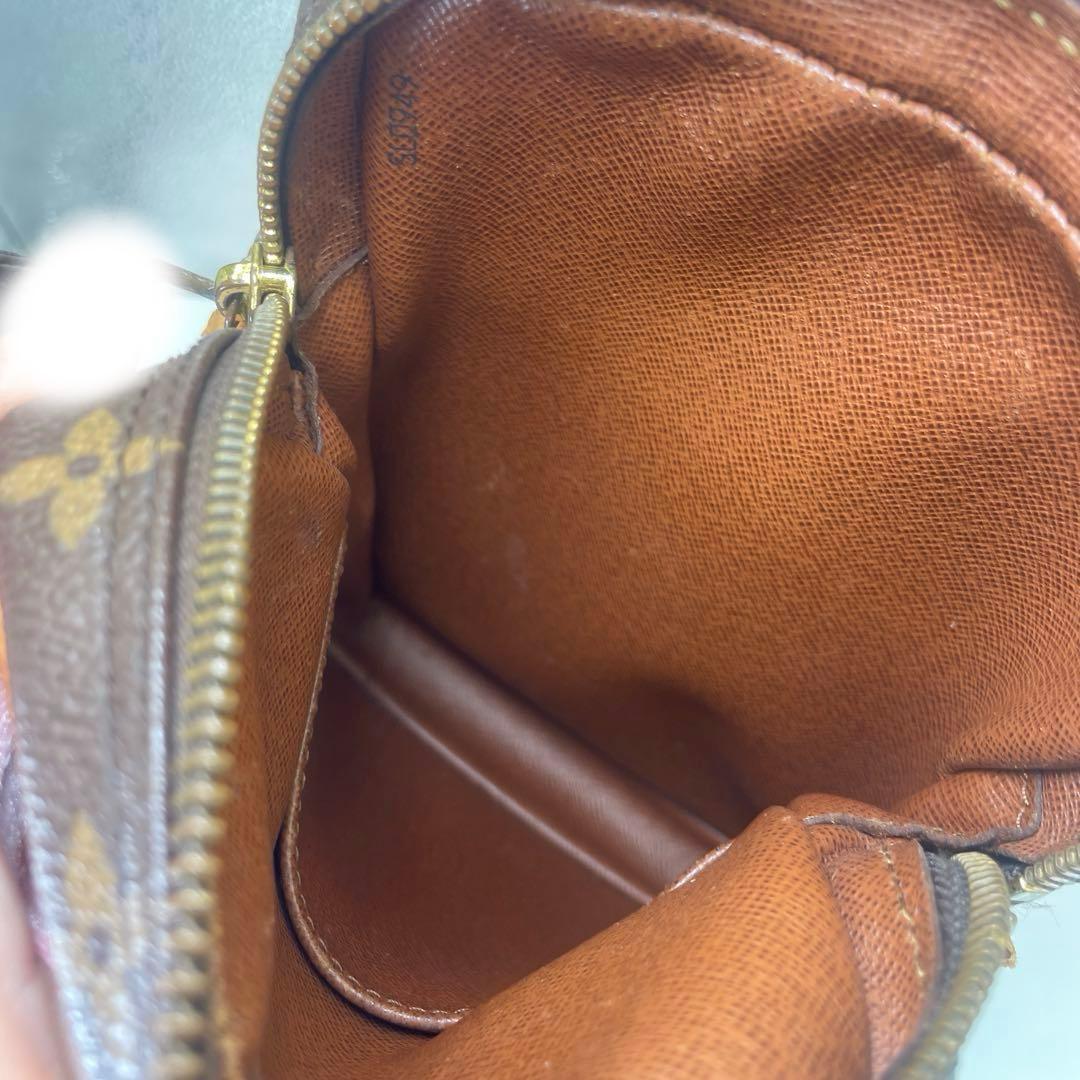 LOUIS VUITTON ルイヴィトン　ダヌーブ　ショルダーバッグ