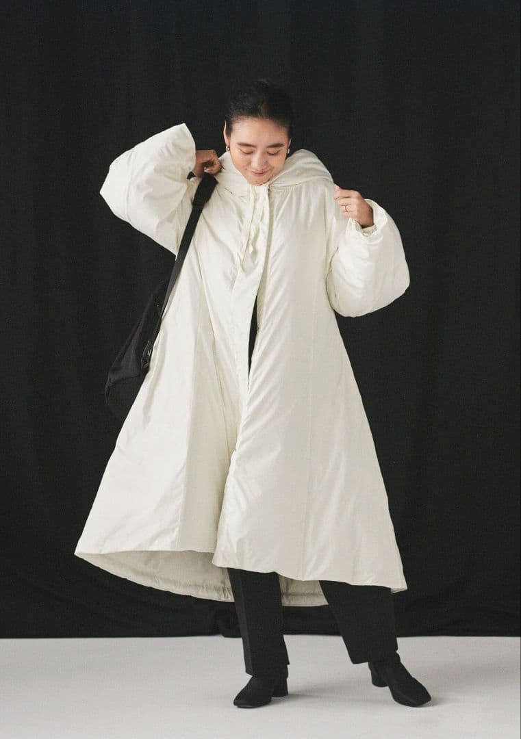 ねこばす☆emmi ダウンコート金子綾 AYA KANEKO 白 サイズ０