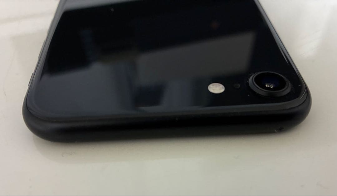 スマートフォン本体 iPhoneSE2 128BG