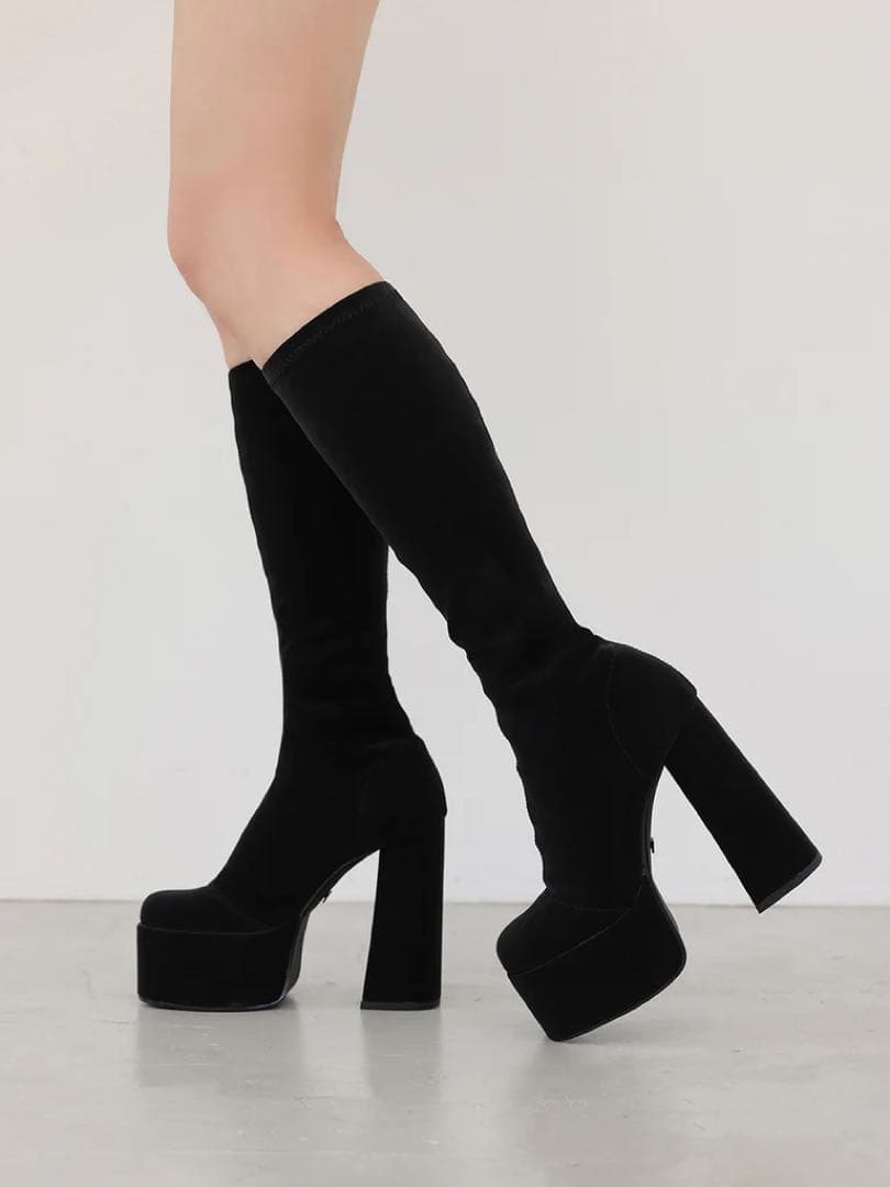 ウルトラストレッチロングブーツ　Mサイズ