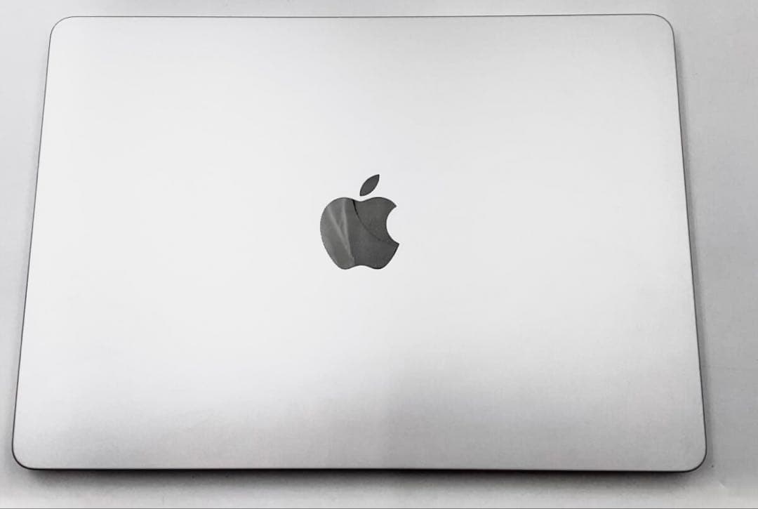 MacBook本体 Apple MacBook Air 13 M2 8GB SSD 256GB