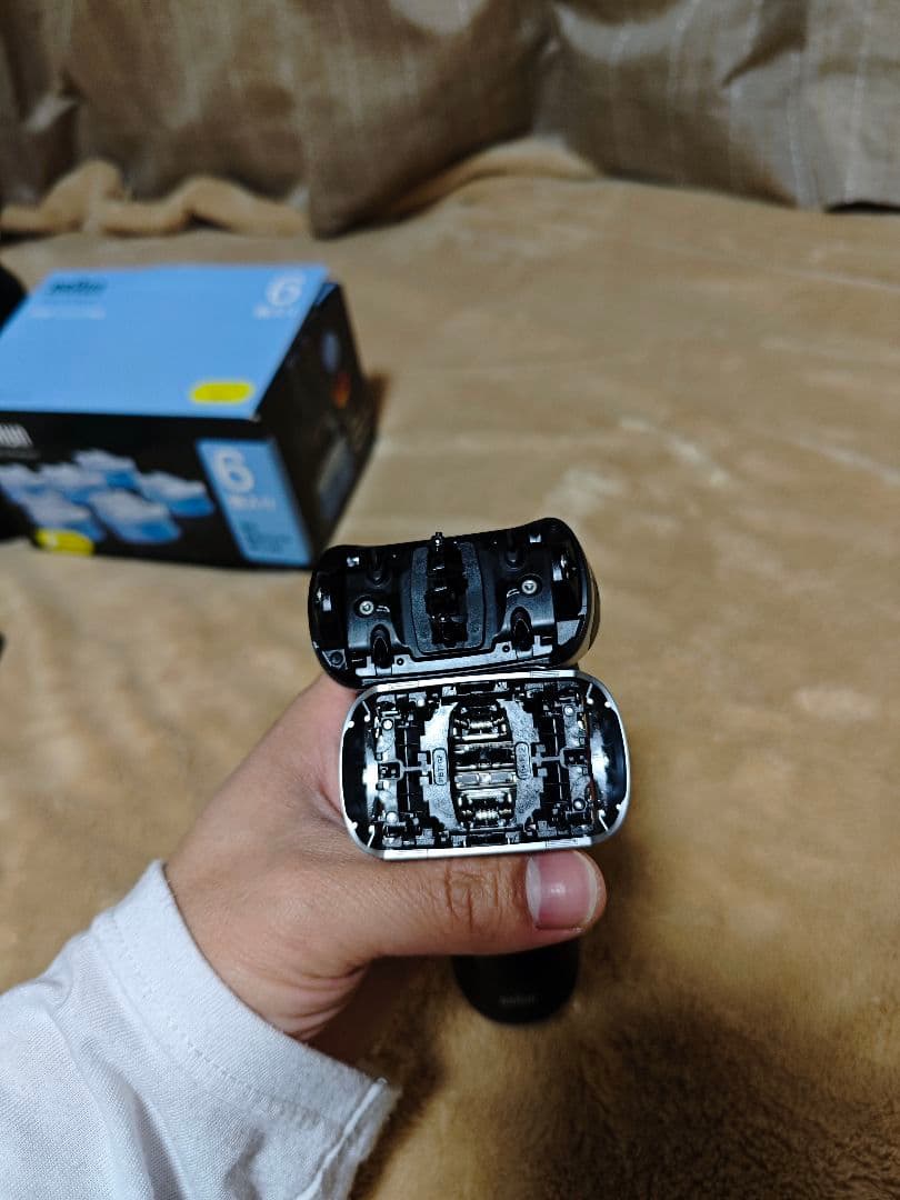 と*ー様 Braun（ブラウン）Series 9 Pro+ 電気シェーバー 洗浄