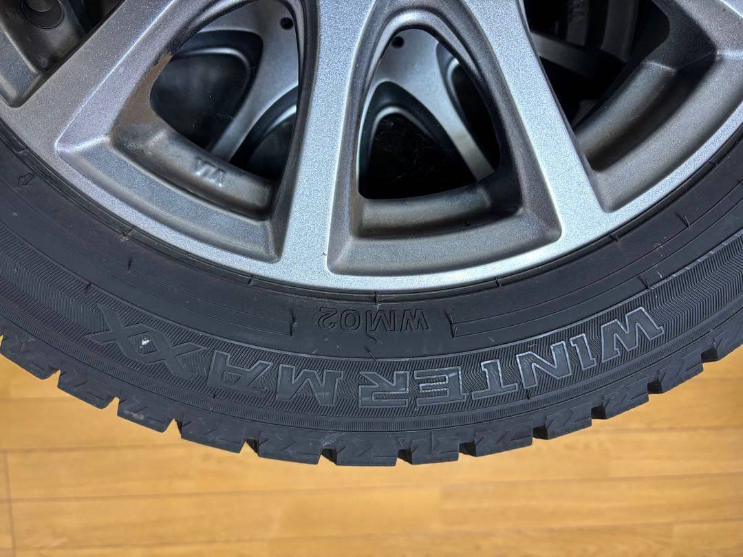 DUNLOP スタッドレスタイヤ　14インチホイールセット