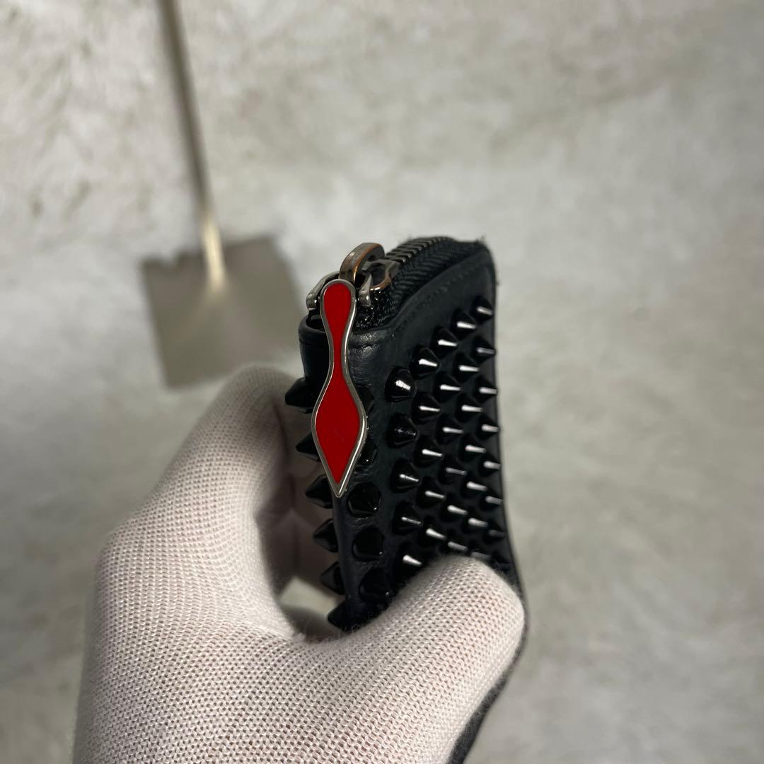 ✨美品✨クリスチャンルブタン スタッズ 黒 キーケース