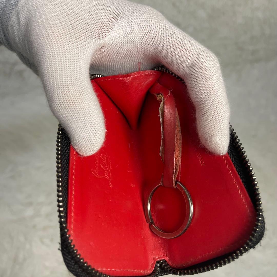 ✨美品✨クリスチャンルブタン スタッズ 黒 キーケース