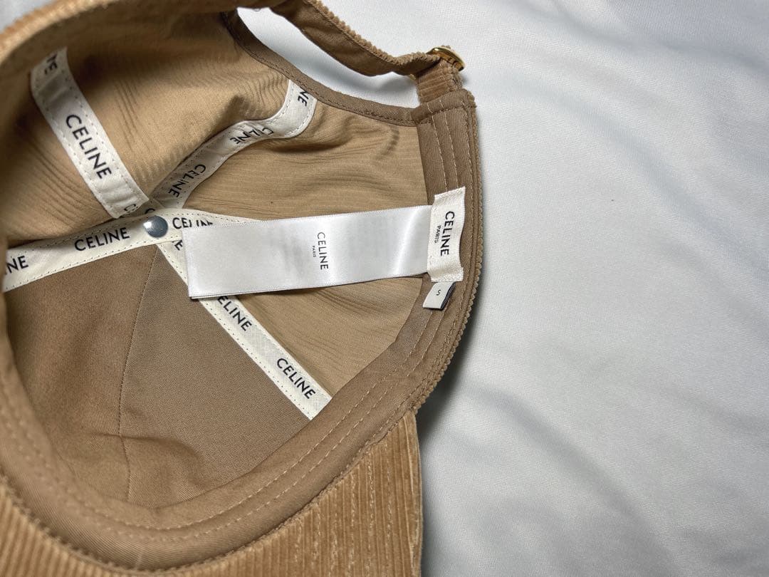 CELINE コーデュロイキャップ ベージュ