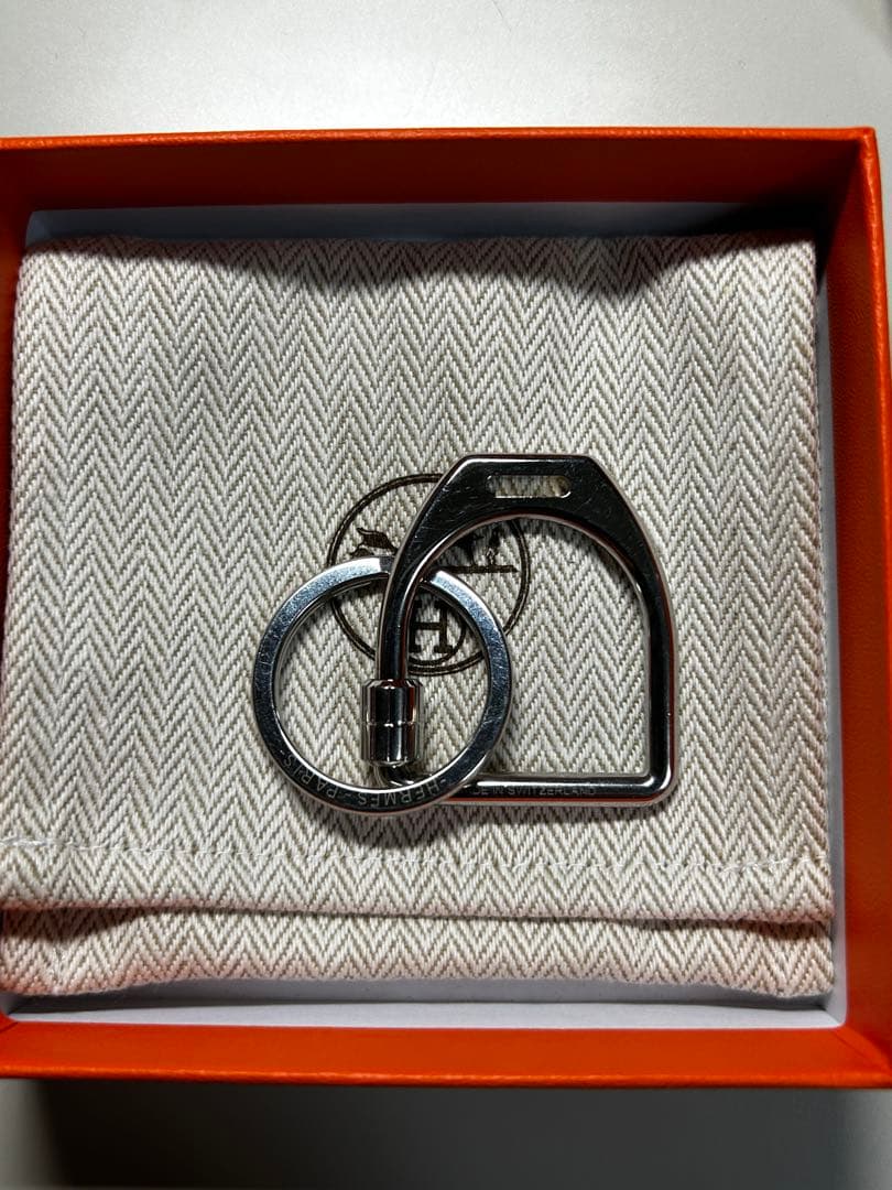 エルメス キーホルダー エトリエ 鐙モチーフ キーリング ステンレス