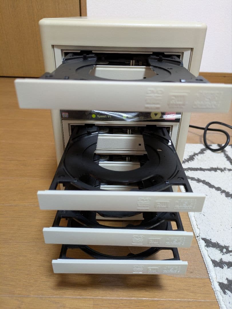 Actis-V13S/J CD.DVDデュプリケーター HDD500GB