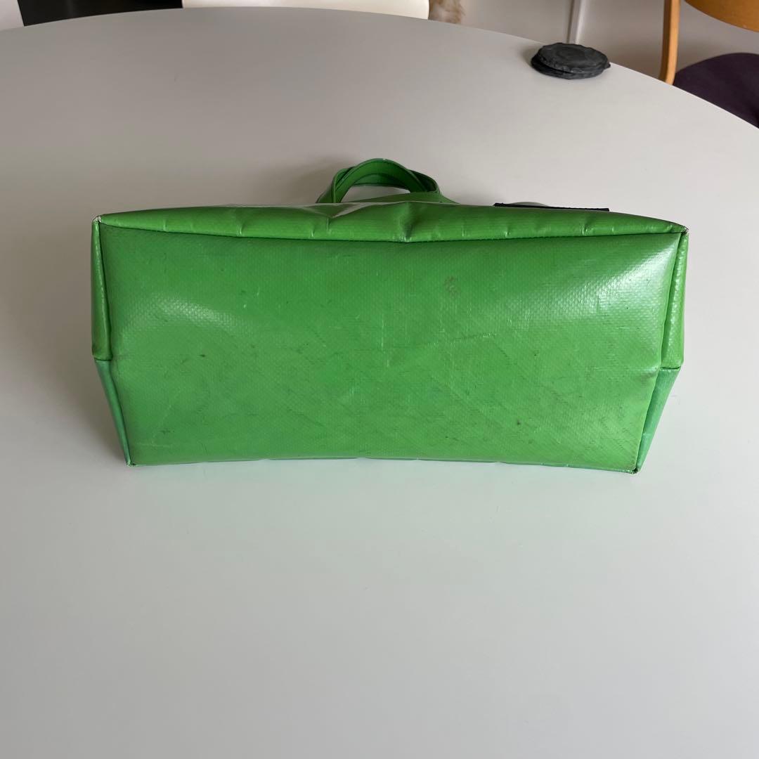 FREITAG アーバンリサーチコラボ