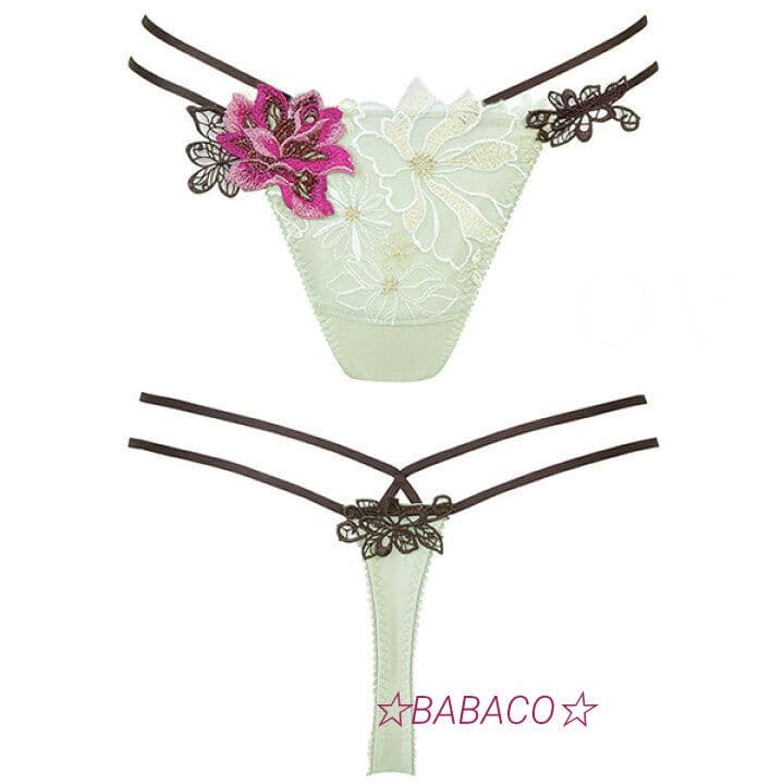 ☆サルート96 ブラ＆ショーツ OV E75L プラダを着た悪魔　匿名配送