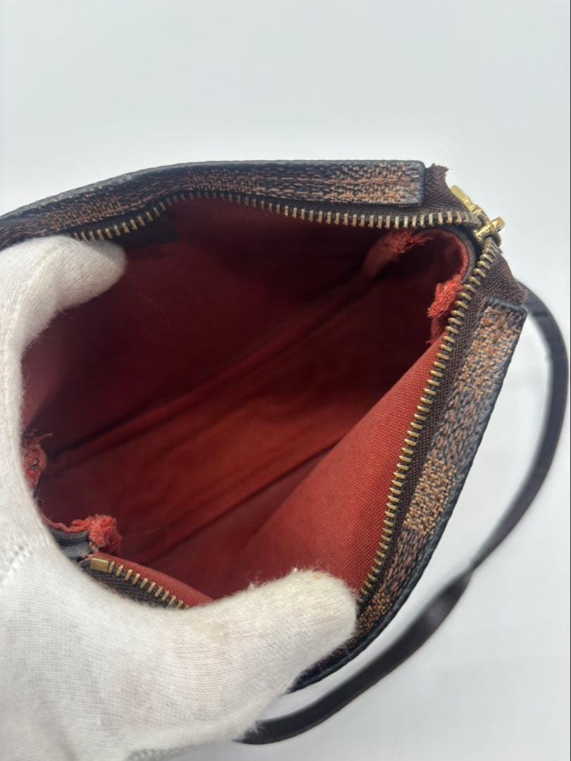 鑑定済 LOUIS VUITTON ルイ ヴィトン メイクアップ N51982