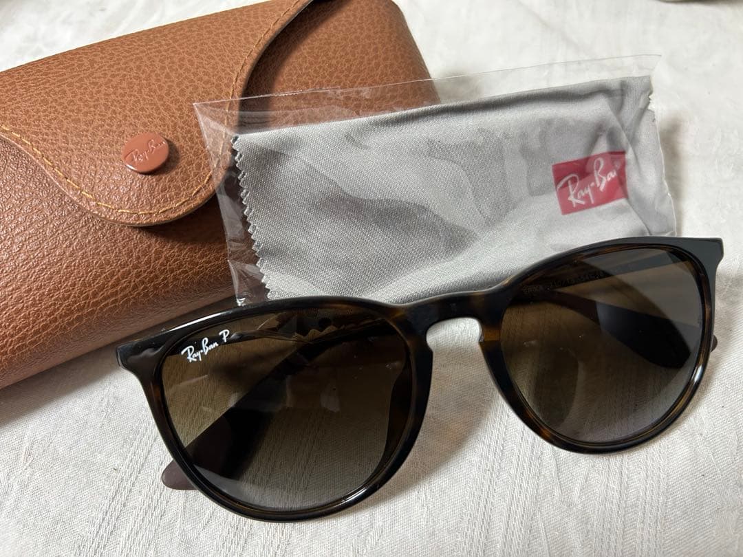 Ray-Ban サングラス　Erika RB4171 710 T5