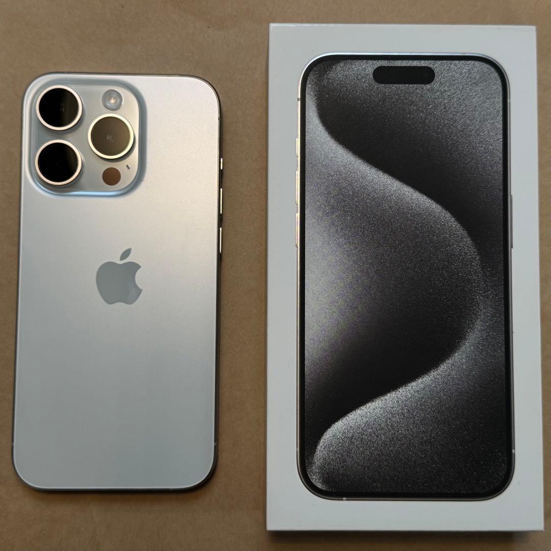 iPhone 15 Pro 256GB ホワイト