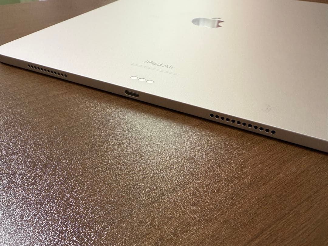 ‬‪【極美品】‬‬iPad Air (M2) 第6世代 256GB Wi-Fi