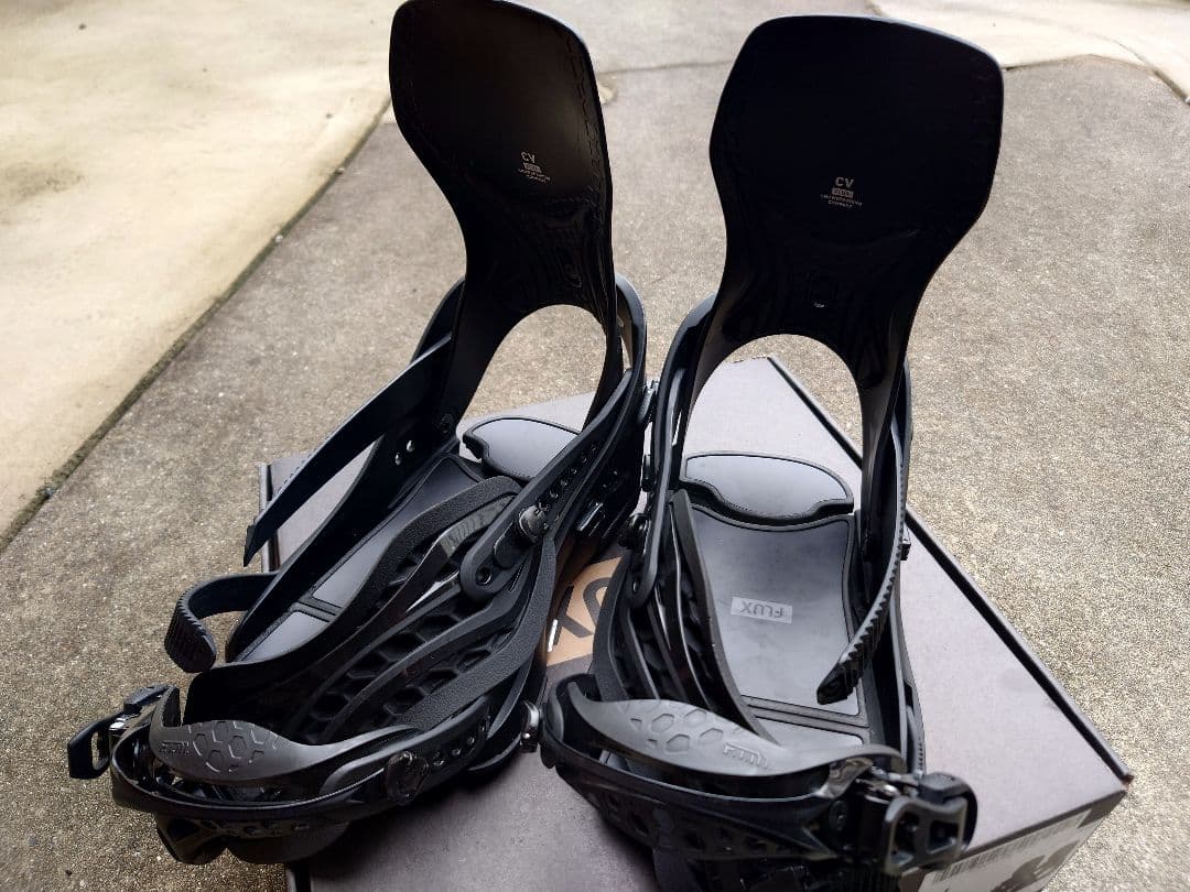 FLUX CV（23-24） ブラック