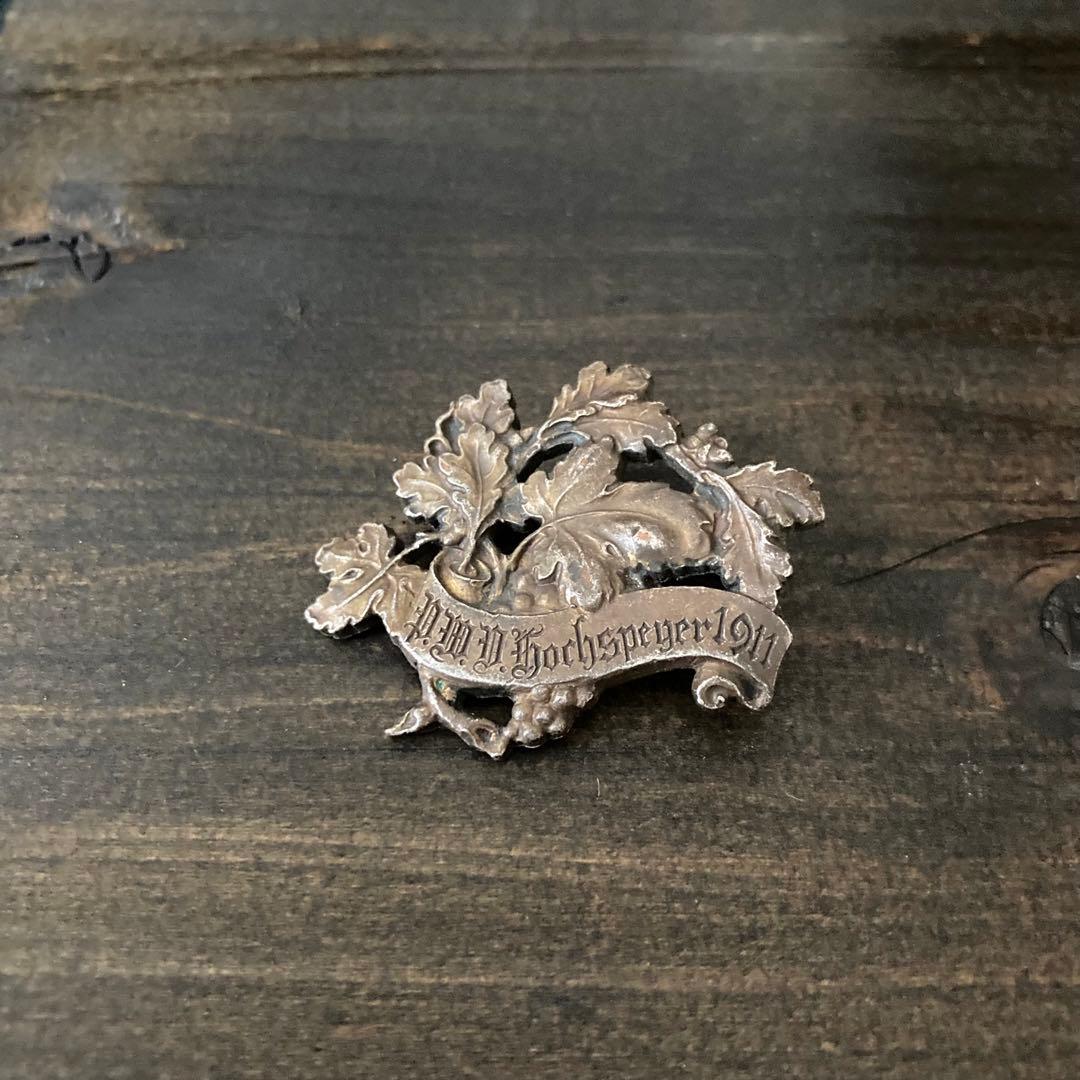 ブローチ　葡萄　リーフ　1911年　アールヌーボー　ドイツ　アンティーク