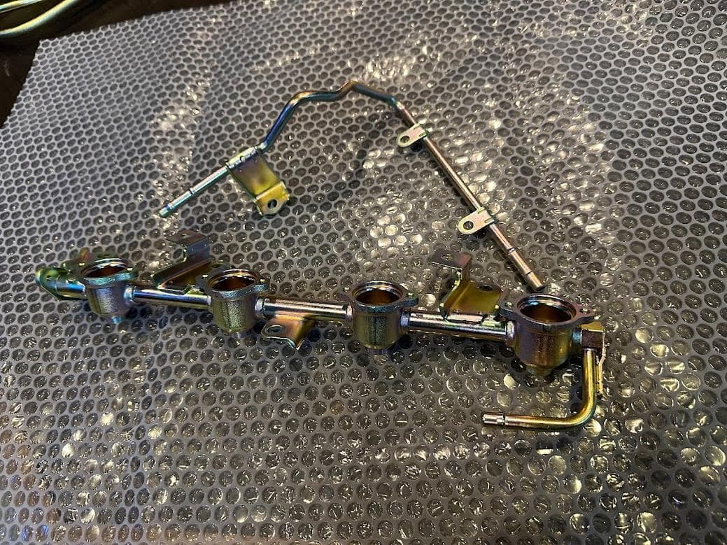 再生部品　　ＰＳ１３　１８０ＳＸ　フューエルデリバリーパイプセット